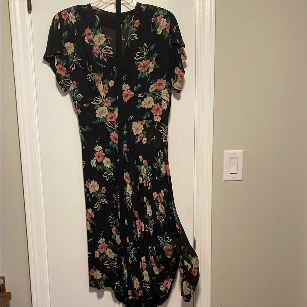 Vtg. 40’s Floral In Fantastic  All Original Condition